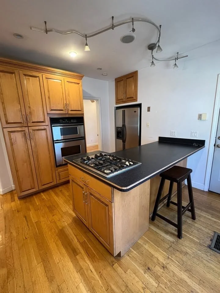 2 bed, 1 bath apartment for rent at 12 Howell St Unit 1, Dorchester