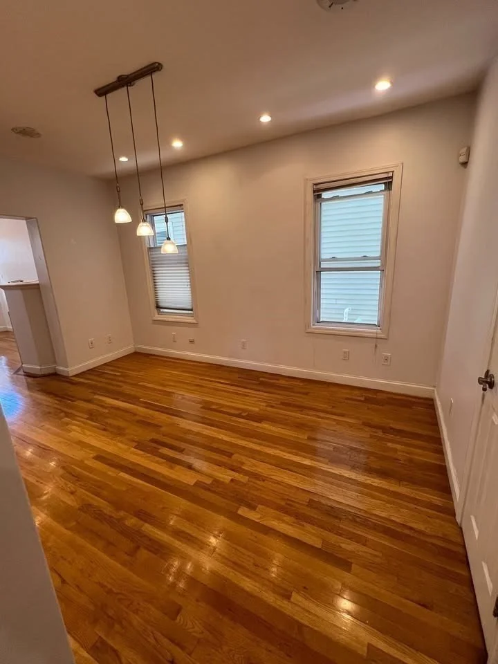 2 bed, 1 bath apartment for rent at 12 Howell St Unit 1, Dorchester — photo 7 of 15