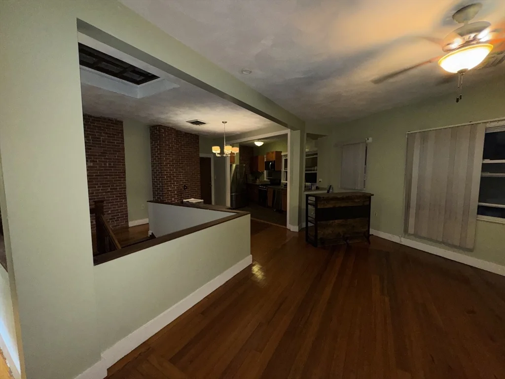 3 bed, 1 bath apartment for rent at 12 Humboldt Ave Unit 3, Roxbury — photo 4 of 27