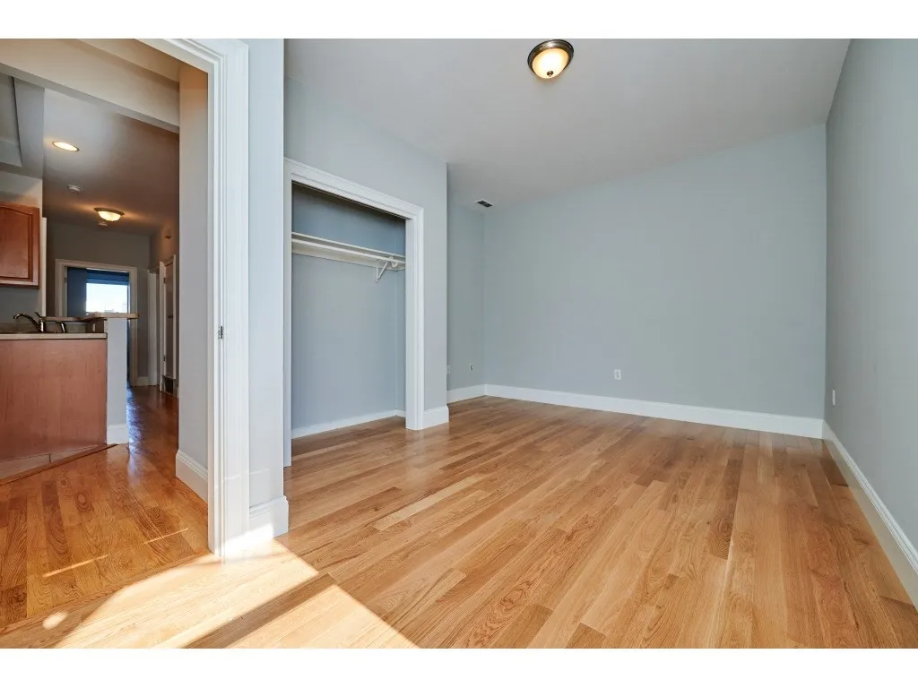 3 bed, 1 bath apartment for rent at 12 Humboldt Pl Unit 3, South Boston — photo 4 of 13