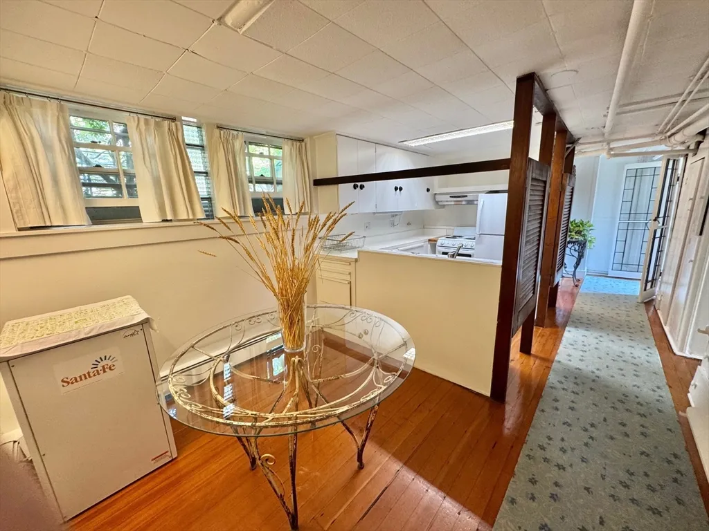1 bed, 1 bath apartment for rent at 12 Humboldt St Unit B, Neighborhood Nine — photo 8 of 27