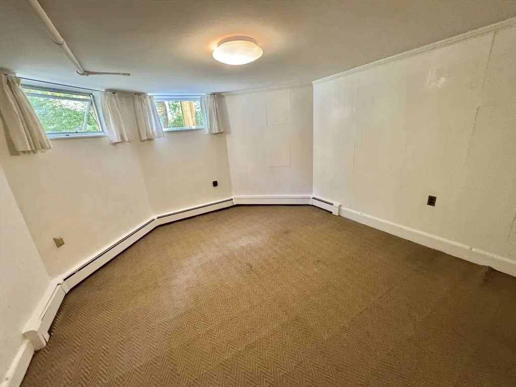 1 bed, 1 bath apartment for rent at 12 Humboldt St Unit B, Neighborhood Nine — photo 17 of 27