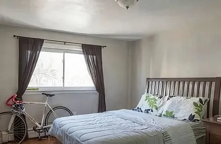 2 bed, 1 bath apartment for rent at 12 Hunting St Unit 1, Wellington-Harrington — photo 4 of 5