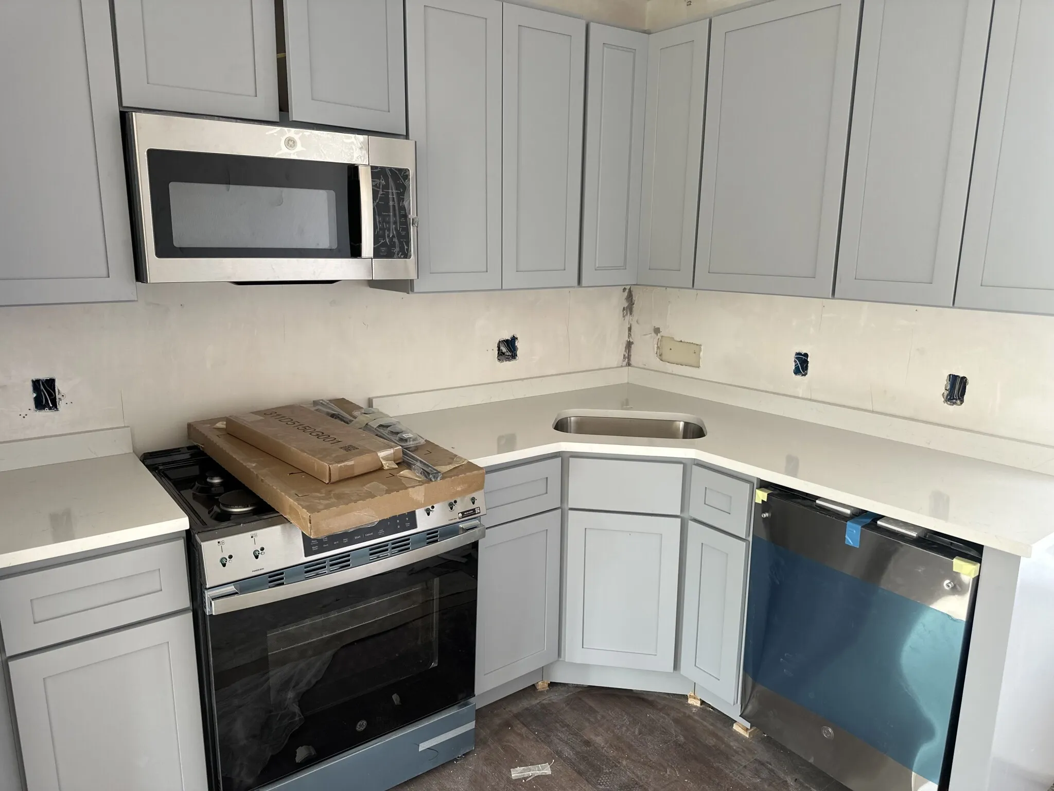 2 bed, 1 bath apartment for rent at 12 Hunting St Unit 1, Wellington-Harrington — photo 5 of 5