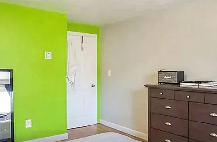2 bed, 1 bath apartment for rent at 12 Hunting St Unit 3, Wellington-Harrington — photo 3 of 5