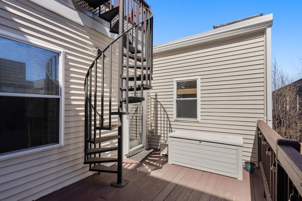 3 bed, 1 bath apartment for rent at 12 I St Unit 3, South Boston — photo 17 of 22
