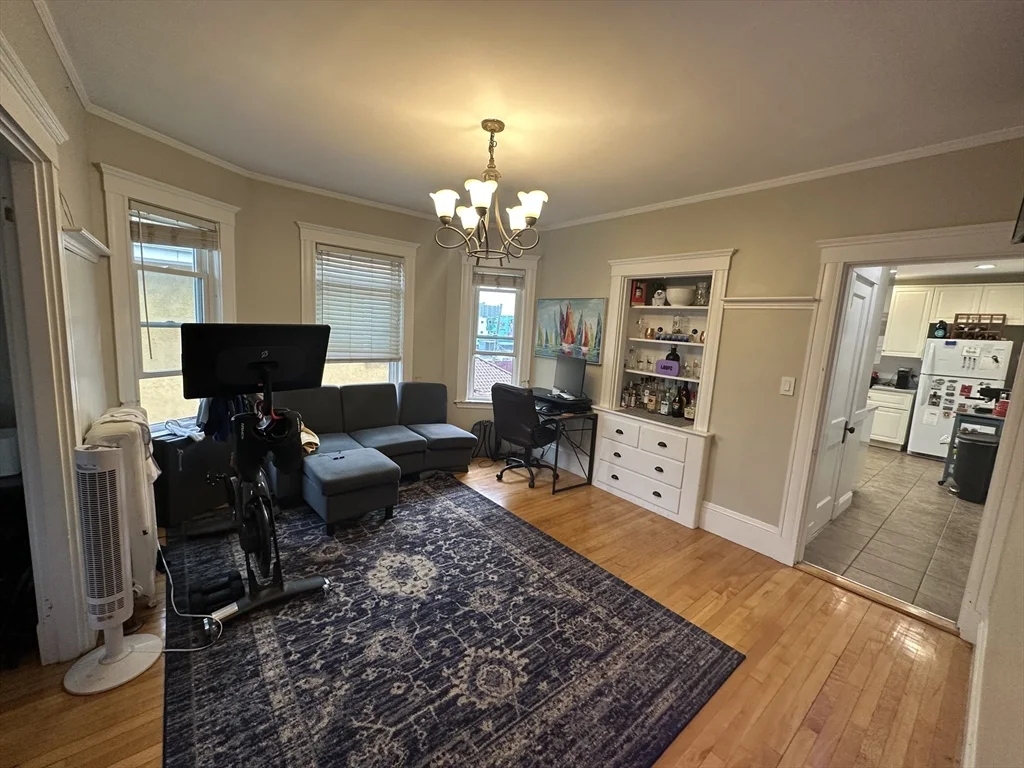 4 bed, 2 bath apartment for rent at 12 Indiana Ave Unit 2, East Somerville — photo 5 of 30