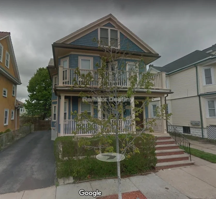 4 bed, 2 bath apartment for rent at 12 Indiana Ave Unit 2, East Somerville