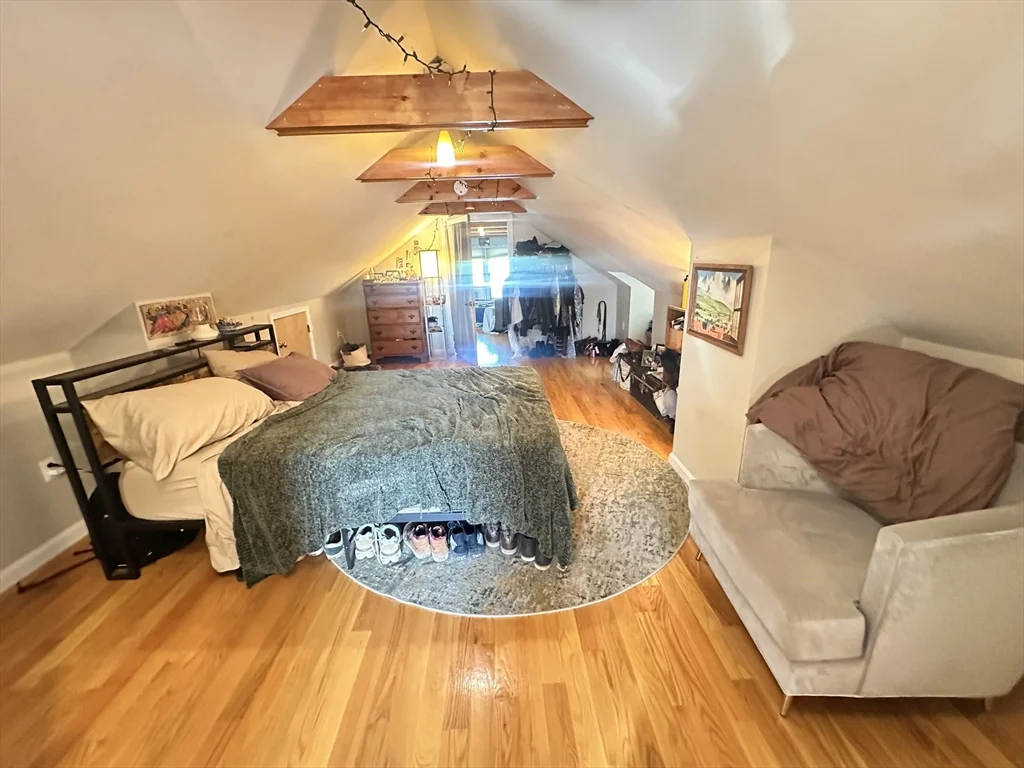 4 bed, 2 bath apartment for rent at 12 Indiana Ave Unit 2, East Somerville — photo 19 of 30