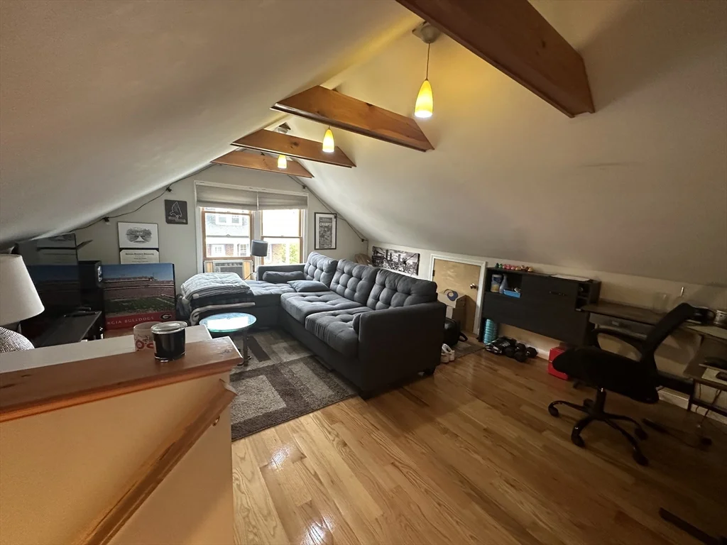 4 bed, 2 bath apartment for rent at 12 Indiana Ave Unit 2, East Somerville — photo 6 of 30