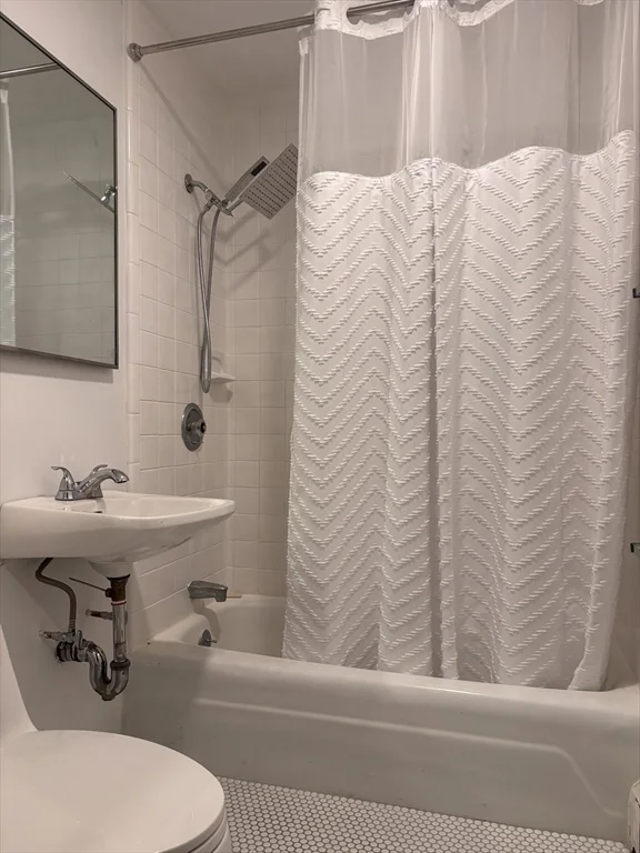 Studio bed, 1 bath apartment for rent at 12 Inman St Unit 43, Central Square — photo 4 of 5