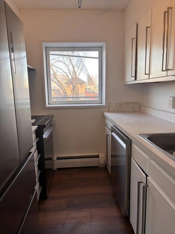 Studio bed, 1 bath apartment for rent at 12 Inman Unit 53, Central Square — photo 2 of 4