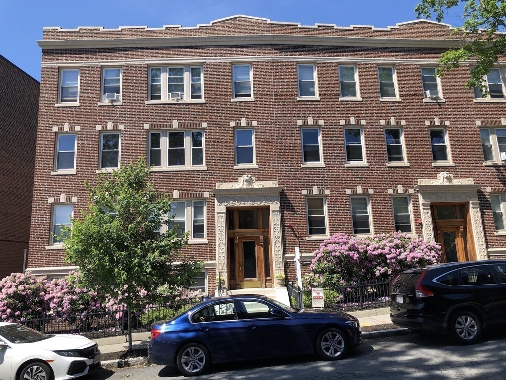 2 bed, 1 bath apartment for rent at 12 James St Unit 3, North Brookline — photo 1 of 18