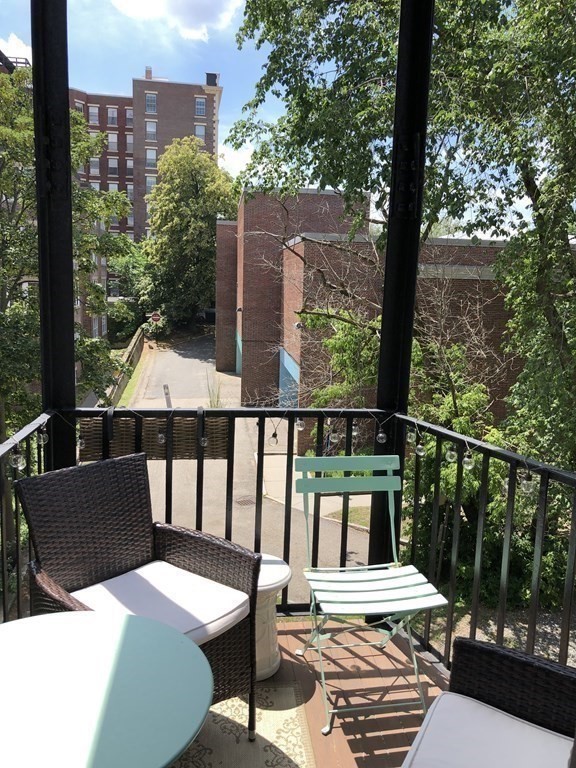 2 bed, 1 bath apartment for rent at 12 James St Unit 3, North Brookline — photo 14 of 18