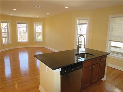 3 bed, 2 bath apartment for rent at 12 Jay St Unit 2, Davis Square — photo 2 of 14