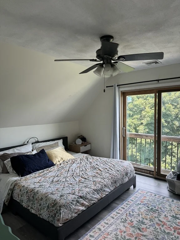 2 bed, 1 bath apartment for rent at 12 Joseph Unit 2, Medford — photo 9 of 14