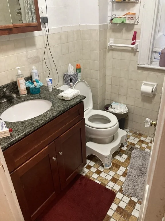 3 bed, 1 bath apartment for rent at 12 Joseph Unit 2, Medford — photo 4 of 9