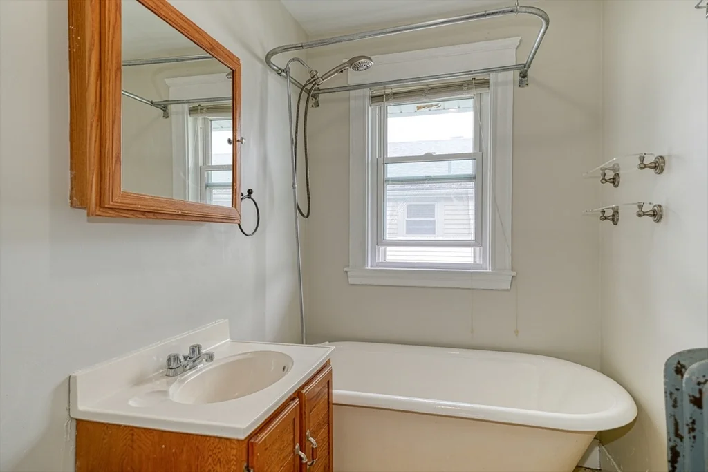 2 bed, 1 bath apartment for rent at 12 Keenan St Unit 2, Watertown — photo 17 of 20