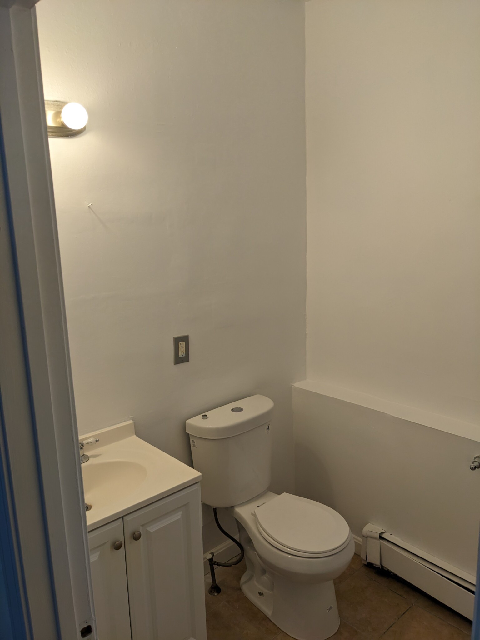 3 bed, 1.5 bath apartment for rent at 12 Kensington St Unit 3, Roxbury — photo 6 of 9