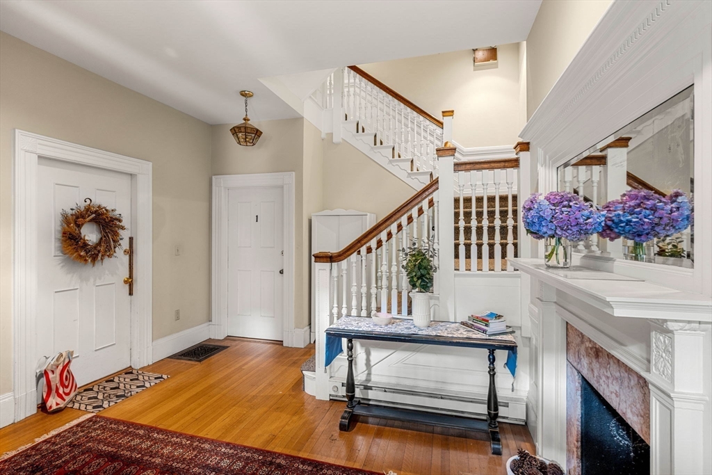 3 bed, 1 bath apartment for rent at 12 Keswick St Unit 1, Fenway — photo 19 of 23