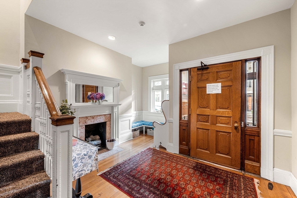 3 bed, 1 bath apartment for rent at 12 Keswick St Unit 1, Fenway — photo 21 of 23