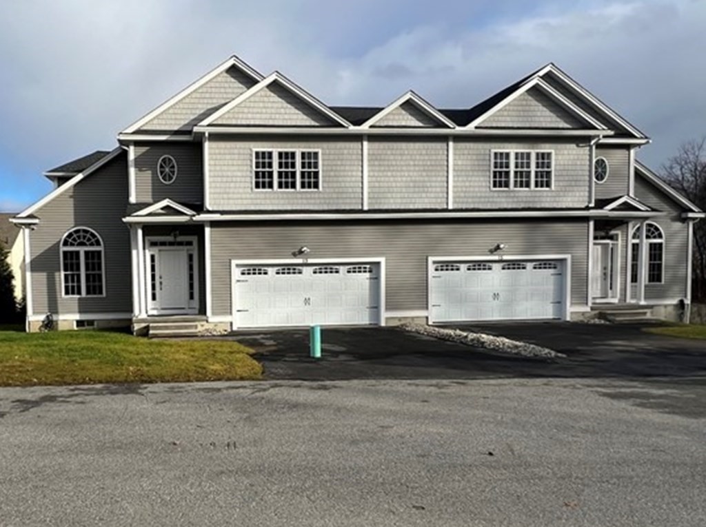 4 bed, 3 bath apartment for rent at 12 Kiara Dr Unit 12, Worcester — photo 1 of 33