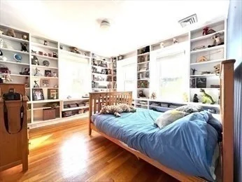 5 bed, 3 bath apartment for rent at 12 Kilburn Rd Unit 12, Belmont — photo 12 of 27