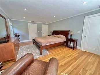 5 bed, 3 bath apartment for rent at 12 Kilburn Rd Unit 12, Belmont — photo 15 of 27