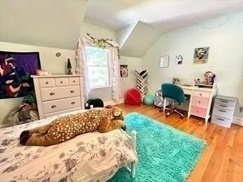 5 bed, 3 bath apartment for rent at 12 Kilburn Rd Unit 12, Belmont — photo 13 of 27