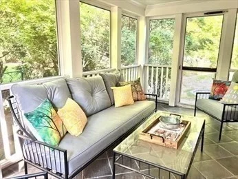5 bed, 3 bath apartment for rent at 12 Kilburn Rd Unit 12, Belmont — photo 20 of 27