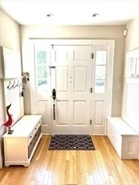 5 bed, 3 bath apartment for rent at 12 Kilburn Rd Unit 12, Belmont — photo 2 of 27