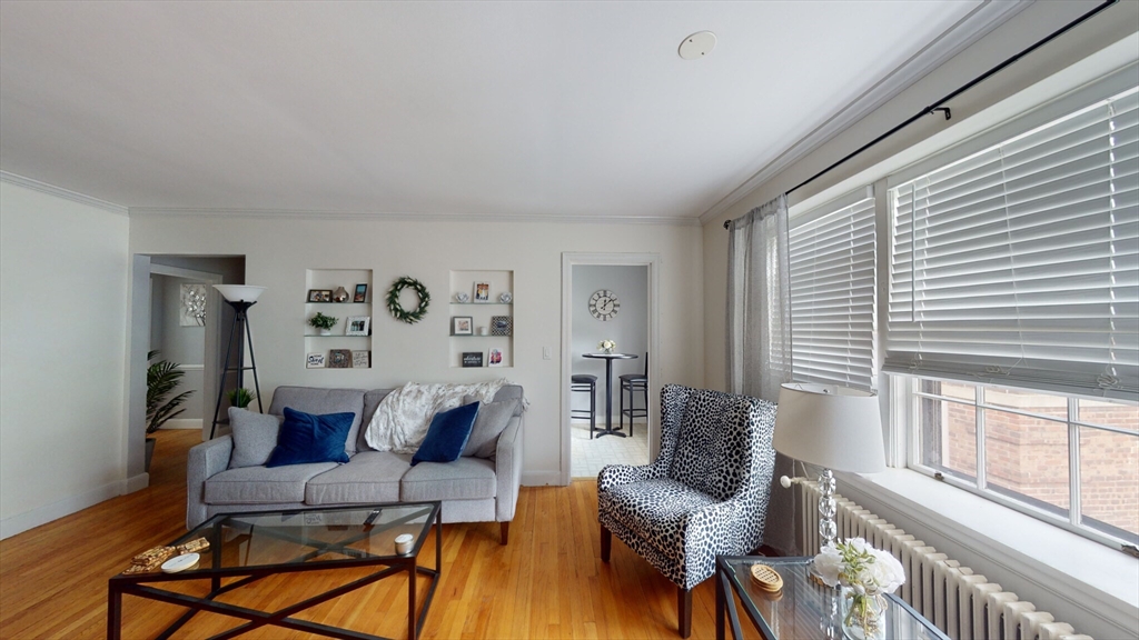 1 bed, 1 bath apartment for rent at 12 Kilsyth Ter Unit 44, Brighton — photo 4 of 15