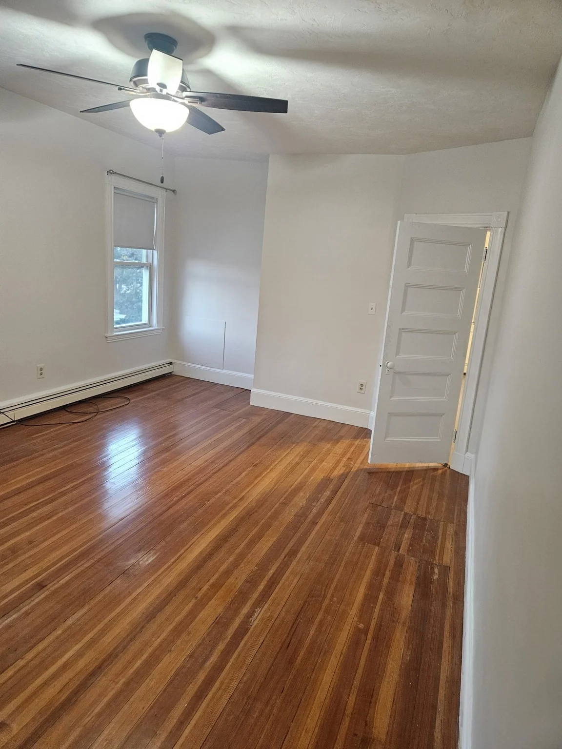 1 bed, 1 bath apartment for rent at 12 Ladd St Unit 3, Watertown — photo 4 of 9