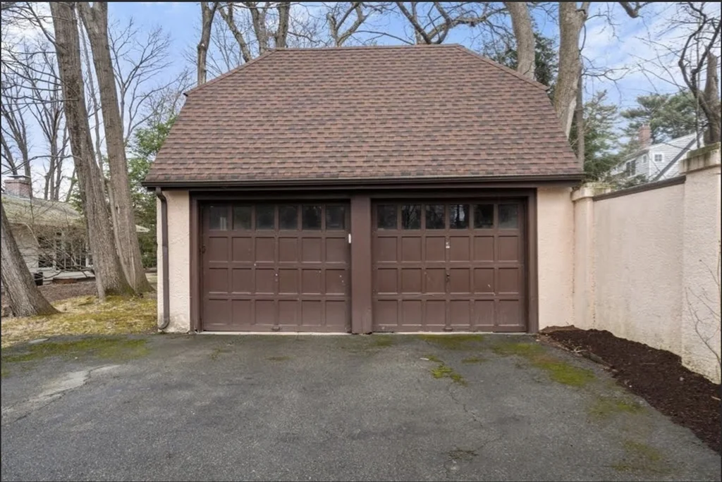 4 bed, 1 bath apartment for rent at 12 Leighton Rd Unit 2, Wellesley — photo 18 of 18