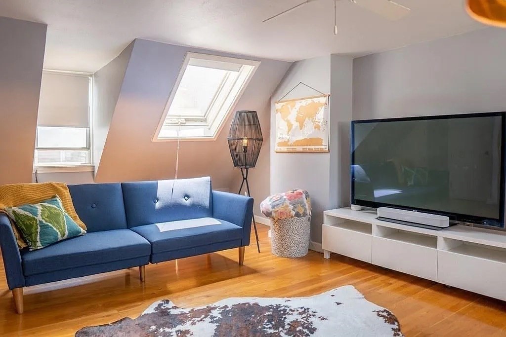 3 bed, 2 bath apartment for rent at 12 Lexington Ave, Charlestown — photo 14 of 18