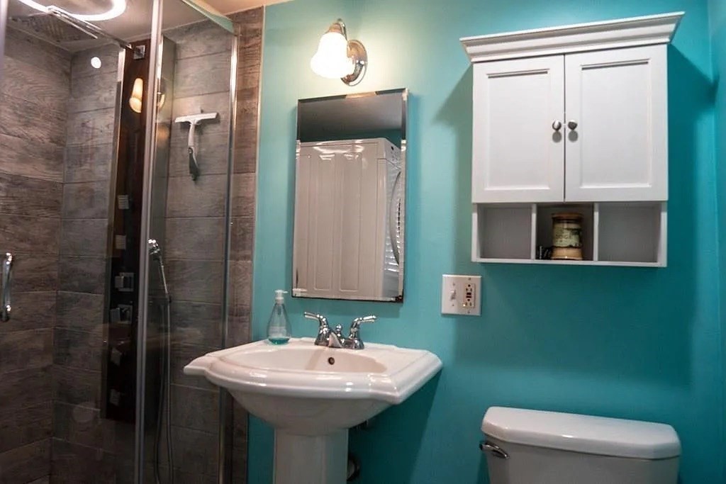3 bed, 2 bath apartment for rent at 12 Lexington Ave, Charlestown — photo 13 of 18