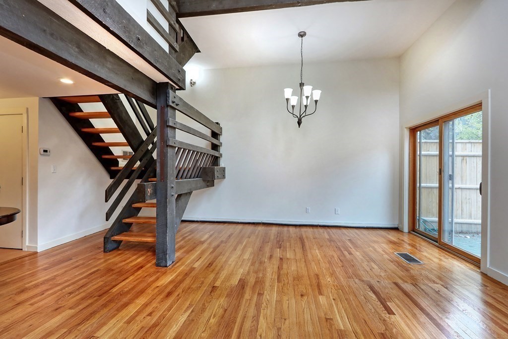 3 bed, 2 bath apartment for rent at 12 Lilac Ct Unit 12, Wellington-Harrington — photo 13 of 15