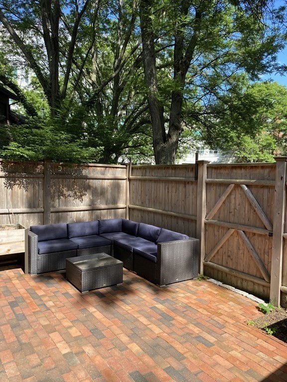 3 bed, 2 bath apartment for rent at 12 Lilac Ct Unit 12, Wellington-Harrington — photo 14 of 15