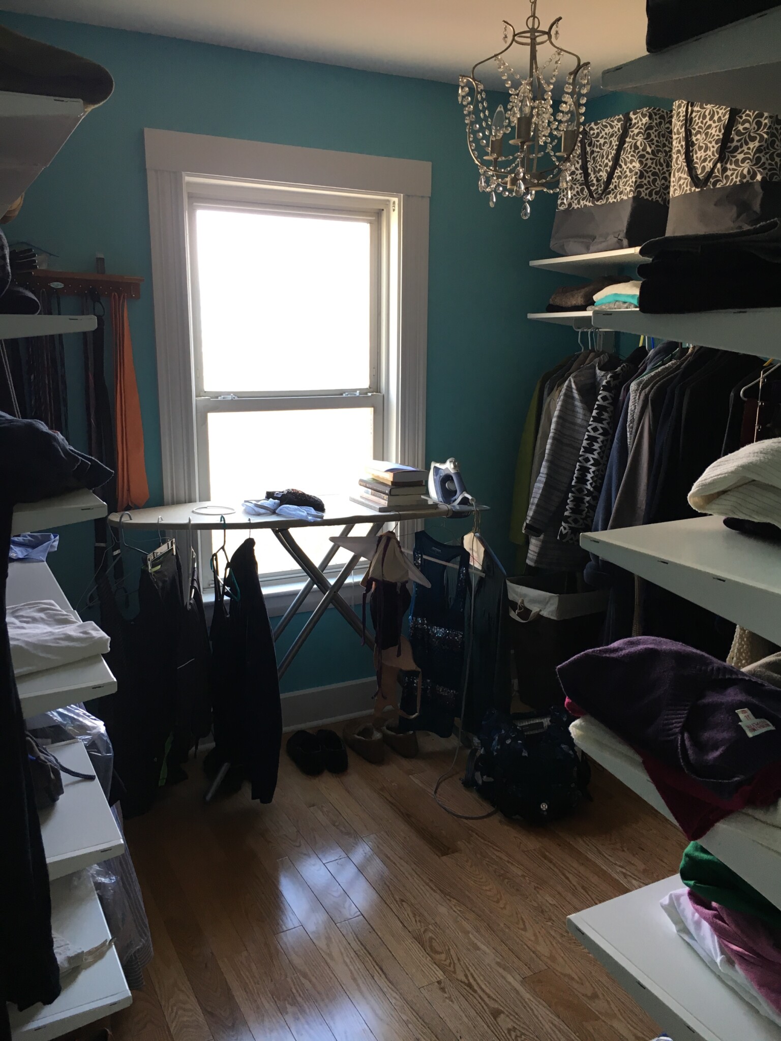 4 bed, 2.5 bath apartment for rent at 12 Lincoln Rd Unit 1, Nonantum — photo 4 of 13