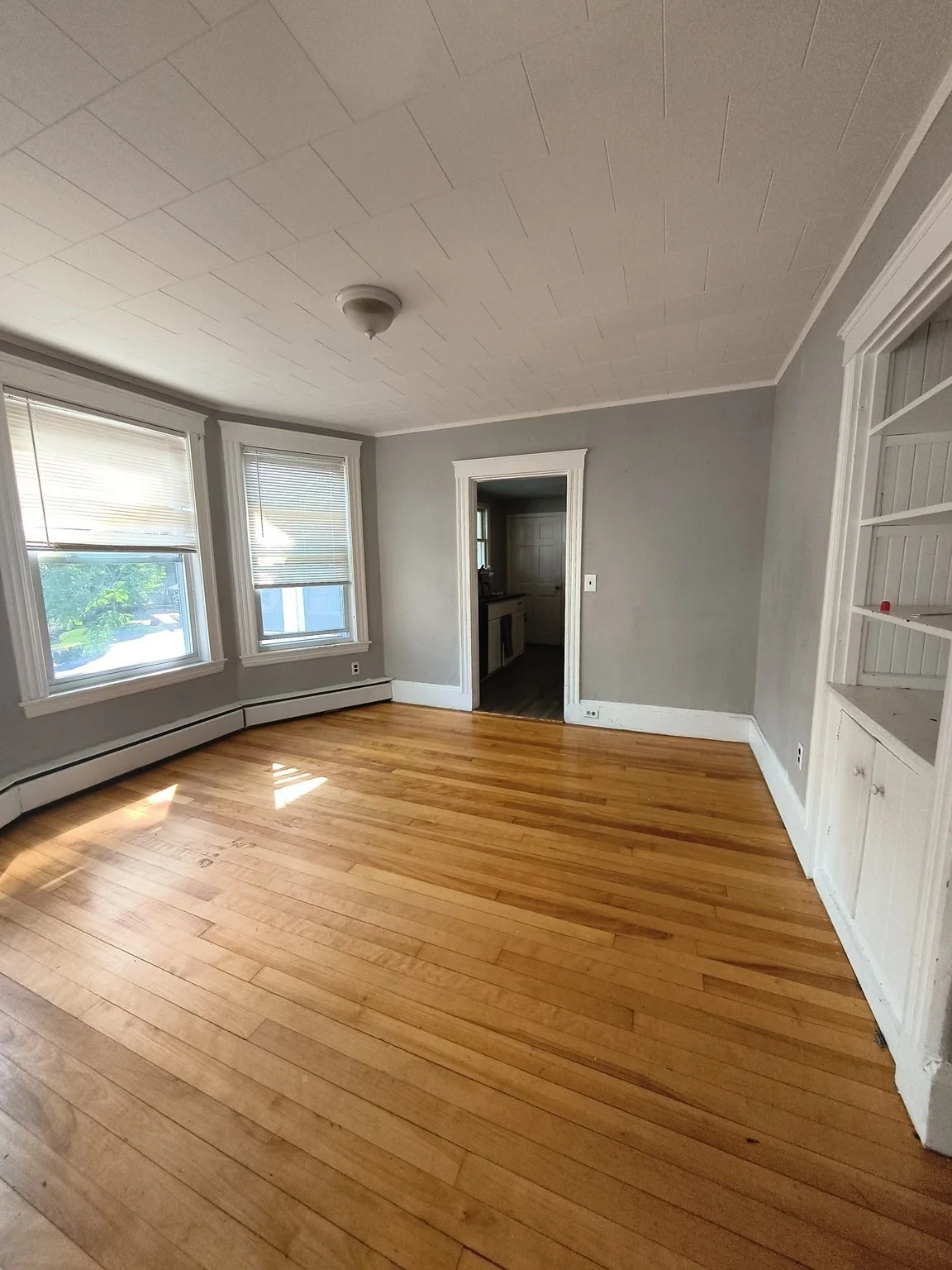 3 bed, 1 bath apartment for rent at 12 Lincoln St Unit 2, Haverhill — photo 17 of 20