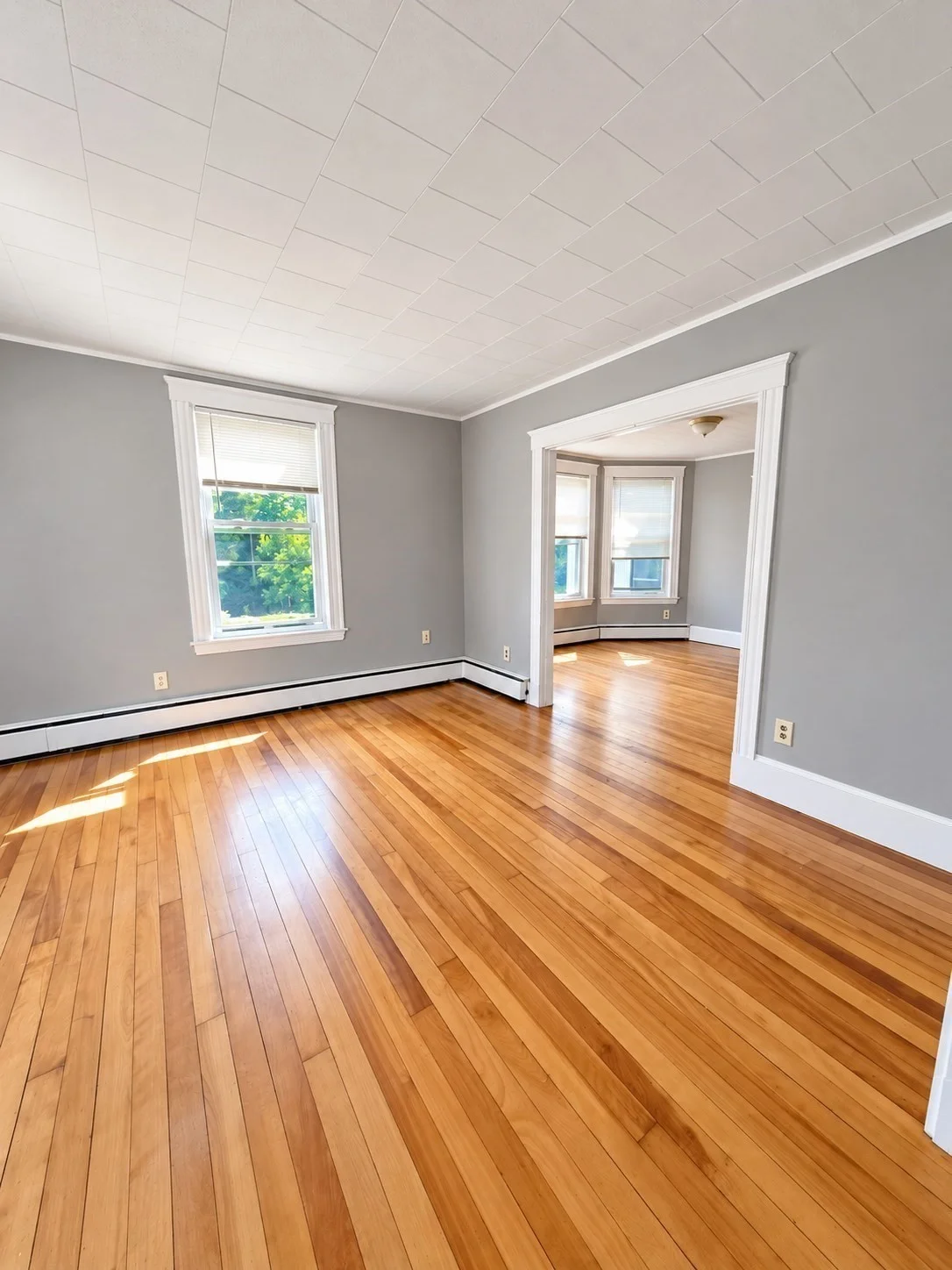 3 bed, 1 bath apartment for rent at 12 Lincoln St Unit 2, Haverhill — photo 5 of 20