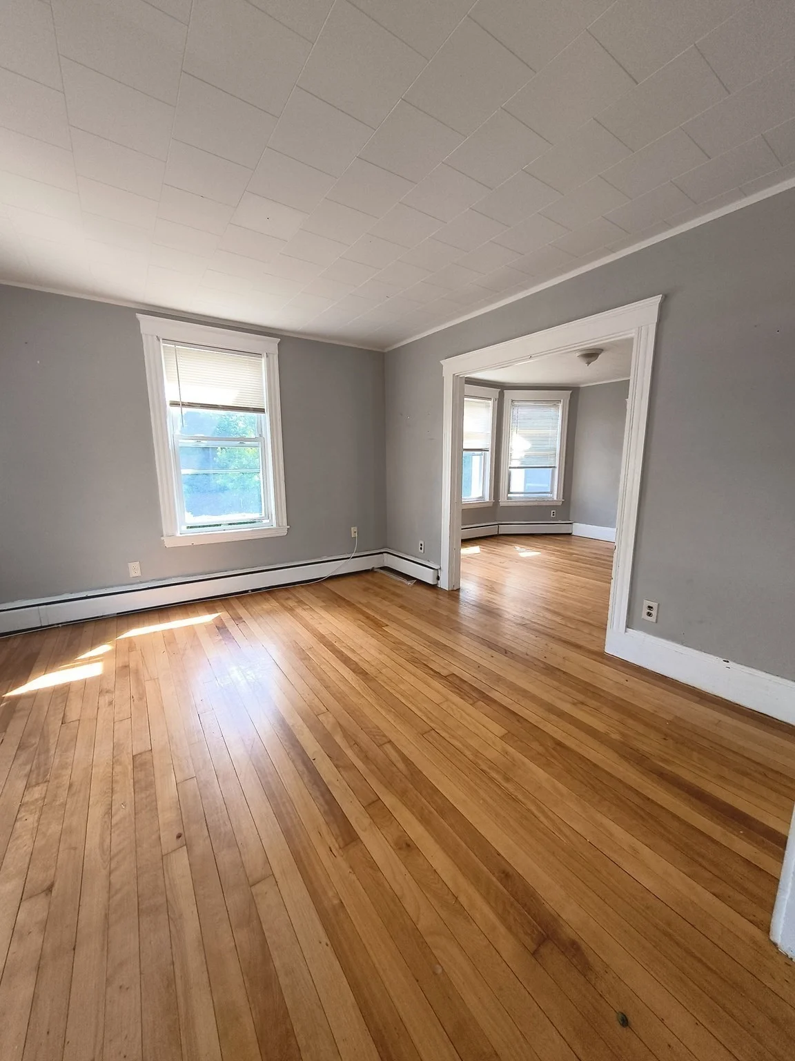3 bed, 1 bath apartment for rent at 12 Lincoln St Unit 2, Haverhill — photo 15 of 20