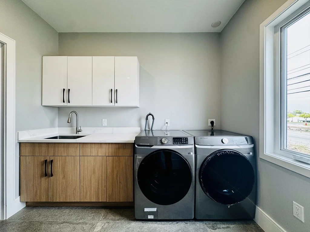 4 bed, 3 bath apartment for rent at 12 Linden St, Natick — photo 8 of 20