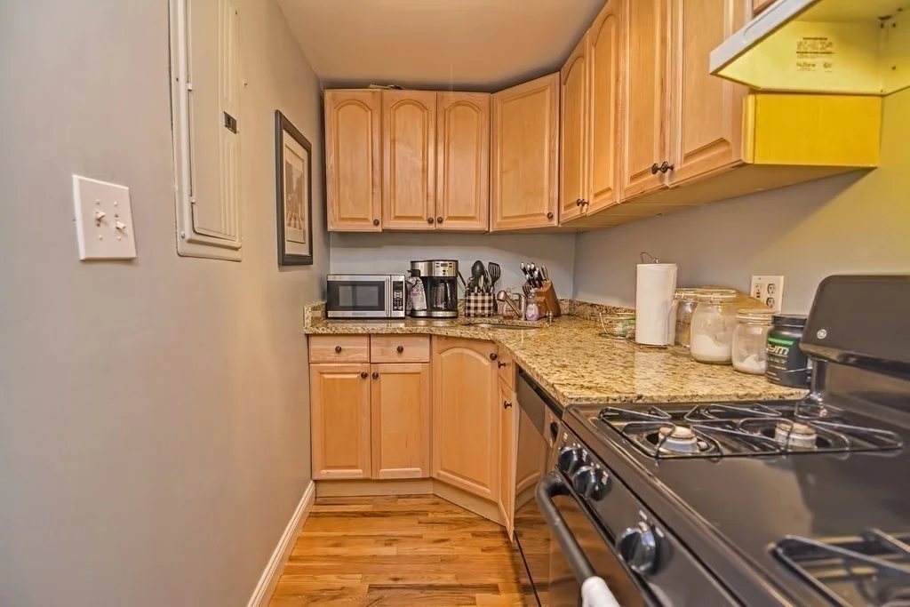 1 bed, 1 bath apartment for rent at 12 Linden Unit 1, South Boston — photo 11 of 26