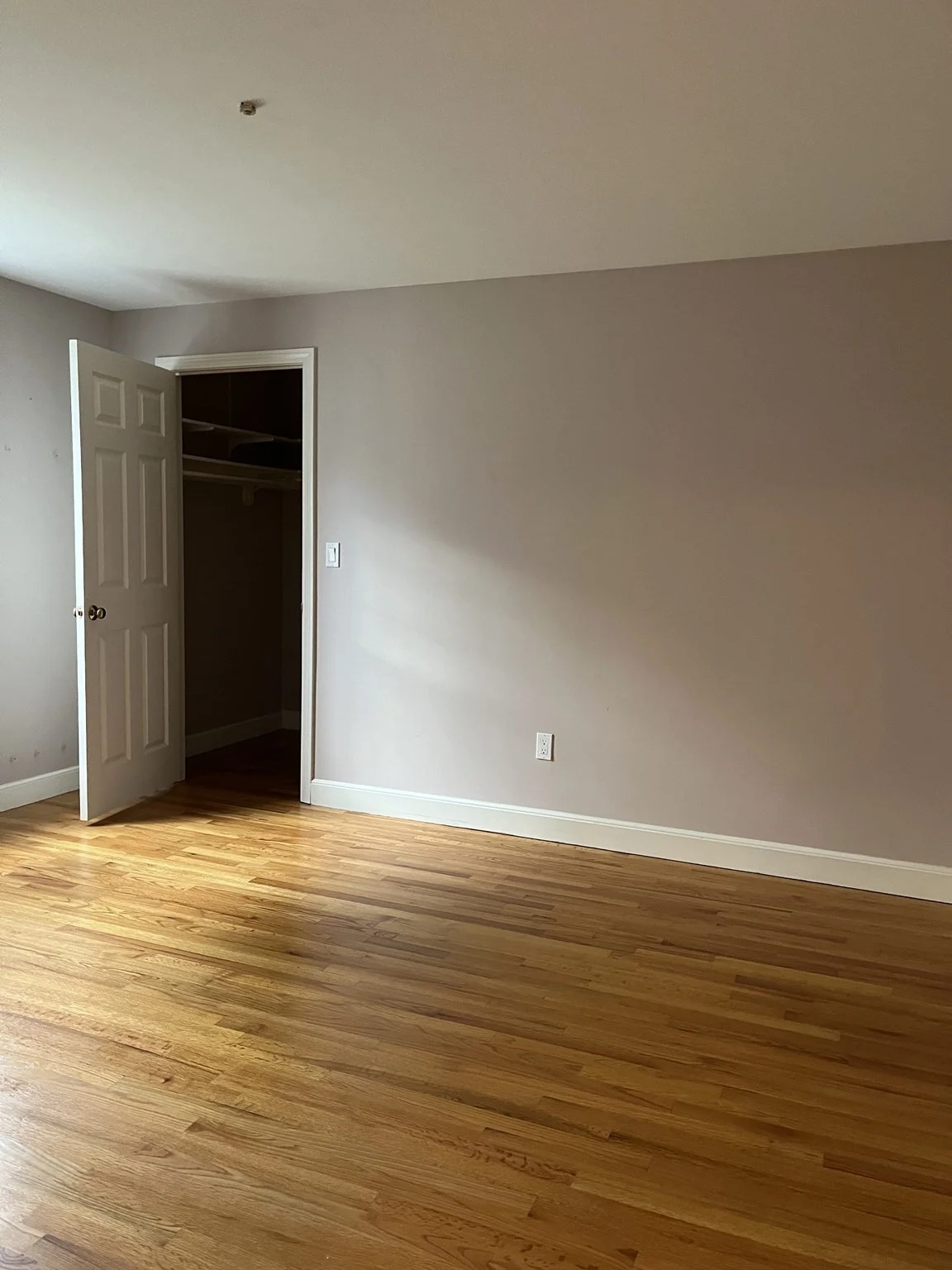 2 bed, 2 bath apartment for rent at 12 Lois Unit 12, Lexington — photo 13 of 14