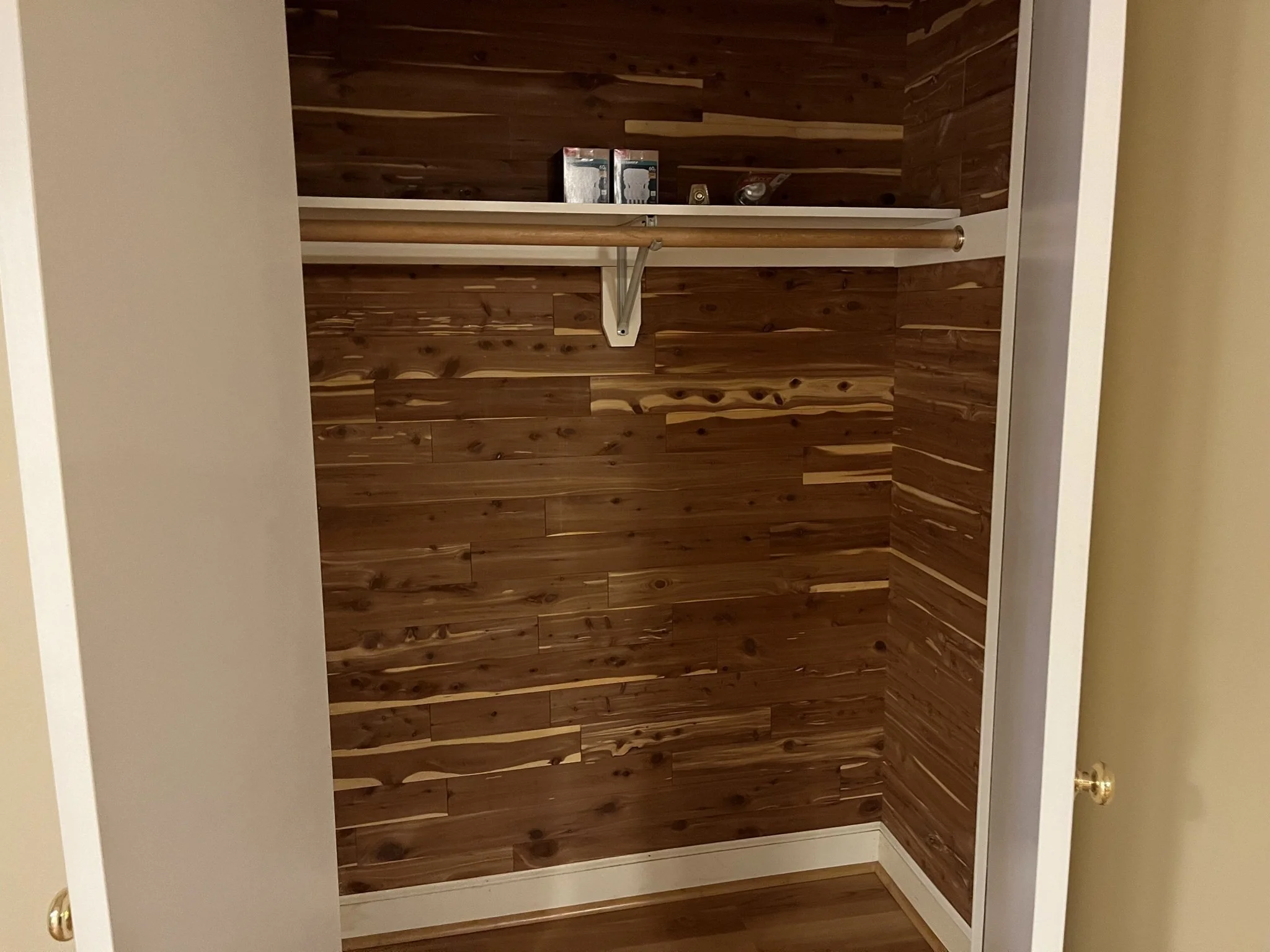 2 bed, 2 bath apartment for rent at 12 Lois Unit 12, Lexington — photo 4 of 14