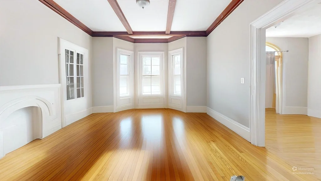 4 bed, 2 bath apartment for rent at 12 Lyman St Unit 1, Waltham — photo 2 of 11