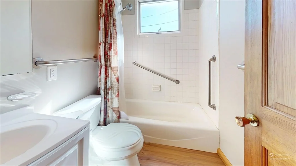 4 bed, 2 bath apartment for rent at 12 Lyman St Unit 1, Waltham — photo 5 of 11