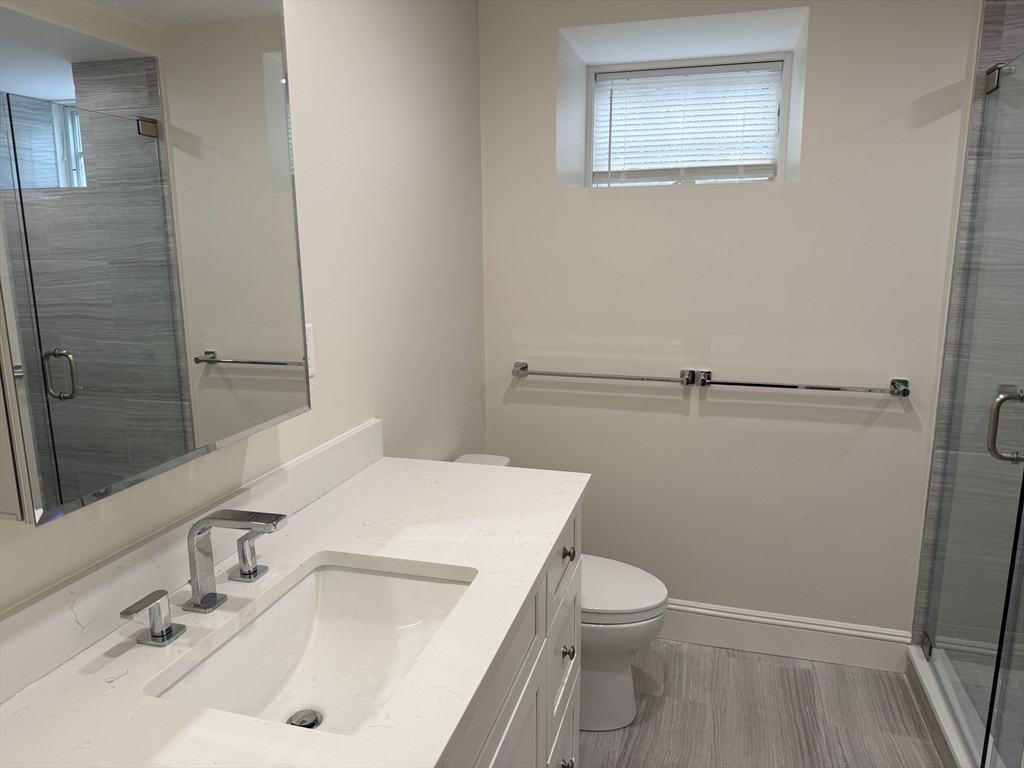 2 bed, 2 bath apartment for rent at 12 Manchester Rd Unit A, Coolidge Corner — photo 9 of 14