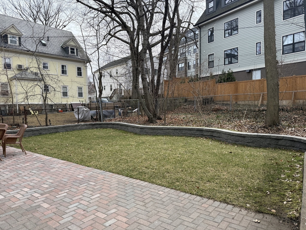 2 bed, 2 bath apartment for rent at 12 Manchester Rd Unit A, Coolidge Corner — photo 13 of 14